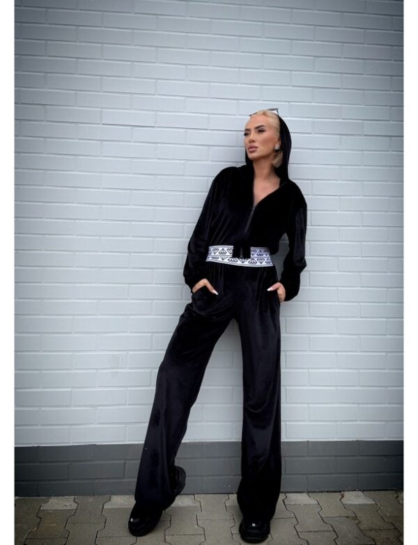 SAVAY - TWO-PIECE BLACK VELVET SET